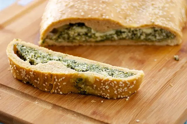 Spinach & Cheese Stromboli