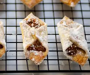 Kifli (Hungarian Walnut Cookies)