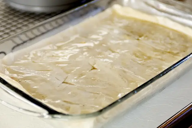 Top with 12 sheets of phyllo,