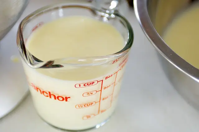 Transfer 1 cup mixture to separate bowl.