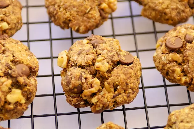 Neiman Marcus Oatmeal Chocolate Chip Cookie