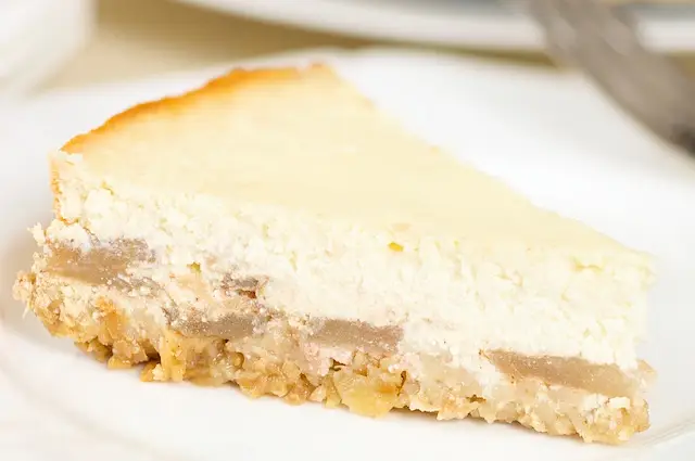 Low Fat Apple Ricotta Pie