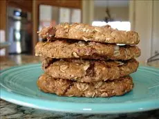 Peanut Butter & Chocolate Chunk Cookies