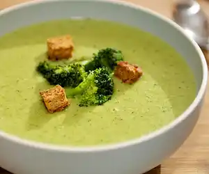 Broccoli & Swiss Cheese Soup