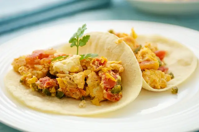 Huevos Revueltos a la Mexicana (Mexican Scrambled Eggs)