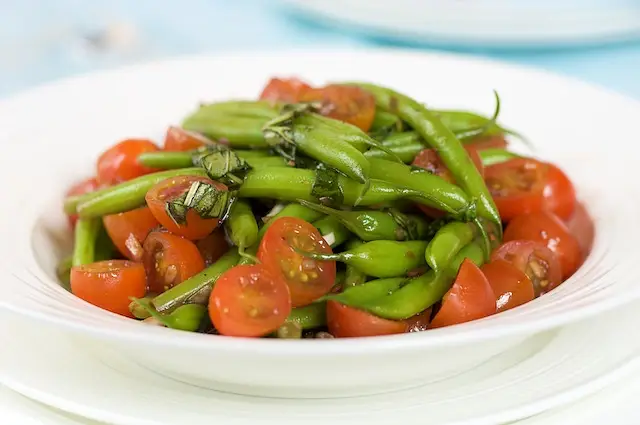 Green Bean & Tomato Salad with Basil Vinaigrette