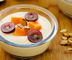 Ginger Yogurt with Fruit