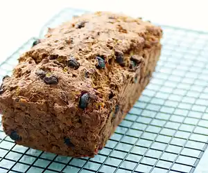 Apple & Carrot Cake
