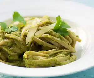 Pasta with Creamy Avocado Pesto