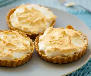 Mini Key Lime Meringue Tartlets