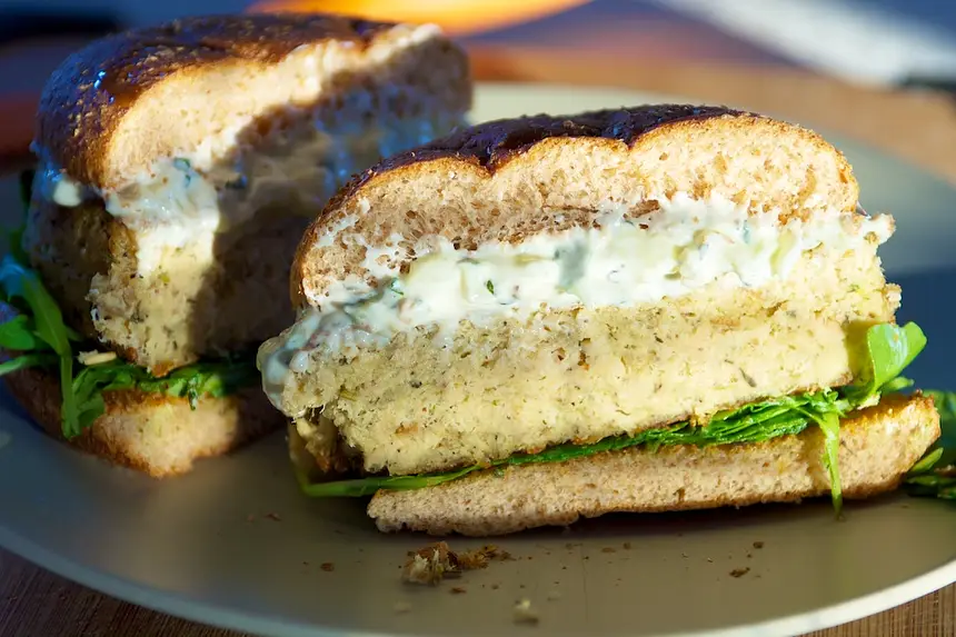 Salmon Rosemary Burgers 