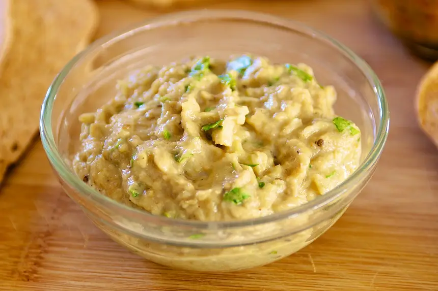Baba Ganouj (Tangy Eggplant Dip)