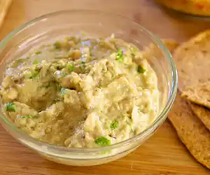 Baba Ganouj (Tangy Eggplant Dip)