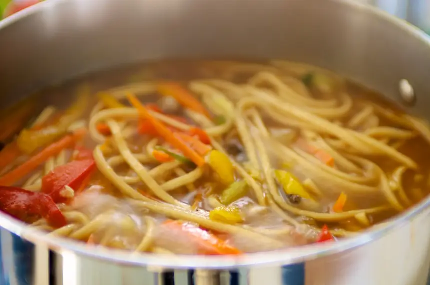 Meanwhile prepare the noodle.