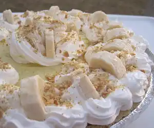 Easy & Yummy Banana Cream Pie