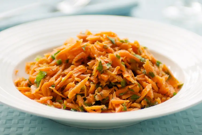 Middle Eastern Carrot Salad