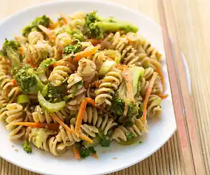 Broccoli Pasta with Sesame Sauce
