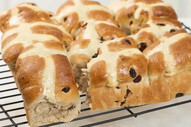 Hot Cross Buns