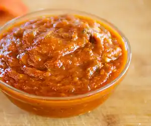 Garlic Lover's Pizza Sauce