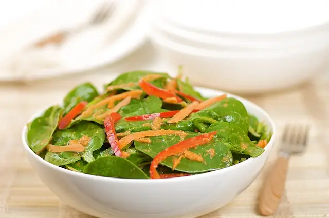 Baby Spinach Salad with Asian Ginger Dressing