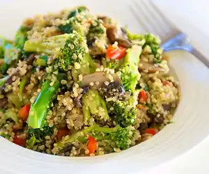 Quinoa with Asparagus, Celery & Mushrooms