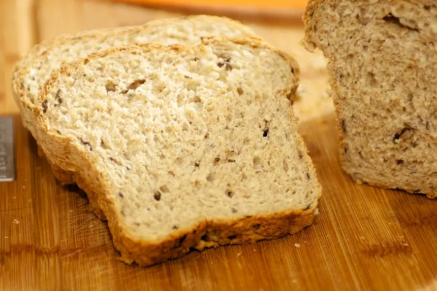 Olive Oat Bran Bread