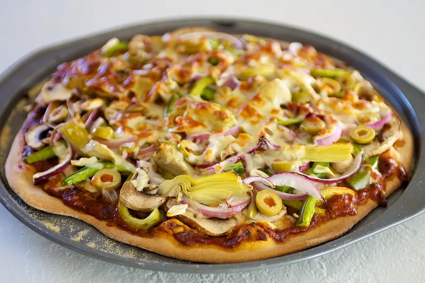 Mushroom, Sun-Dried Tomato & Olive Pizza