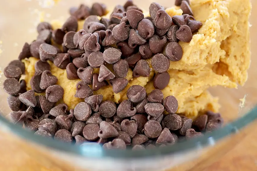 Transfer the chickpea mixture into a bowl.  