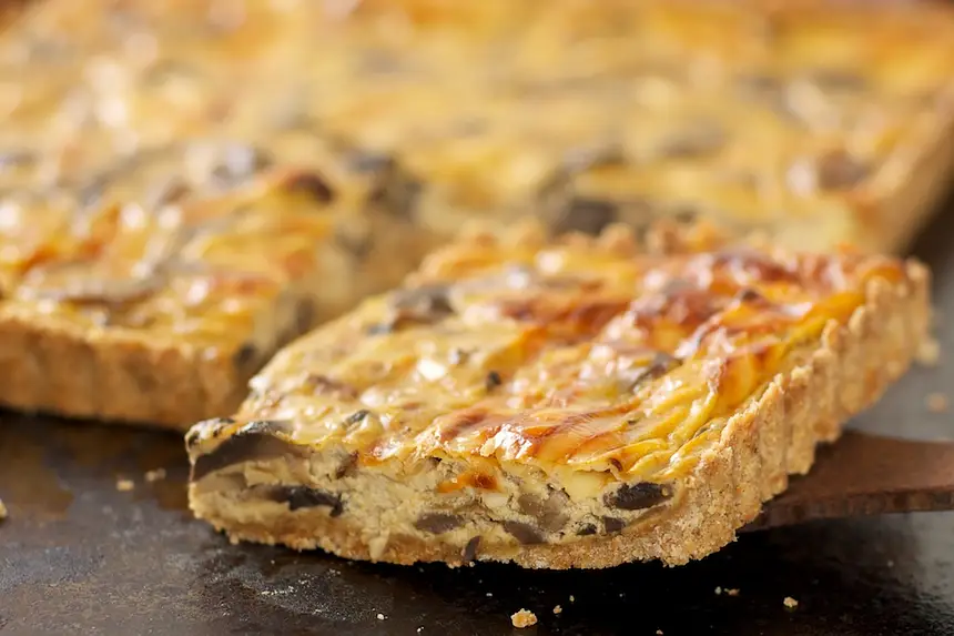 Amazing Sour Cream Mushroom Quiche