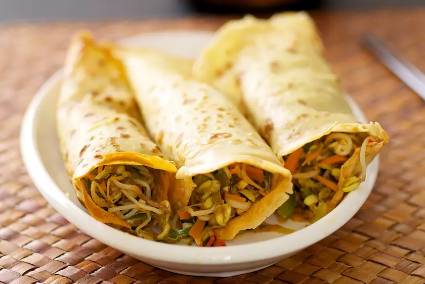 Bean Sprouts Stir-Fry with Bell Pepper & Carrot