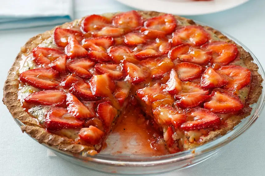 Strawberry-Kiwi Pie