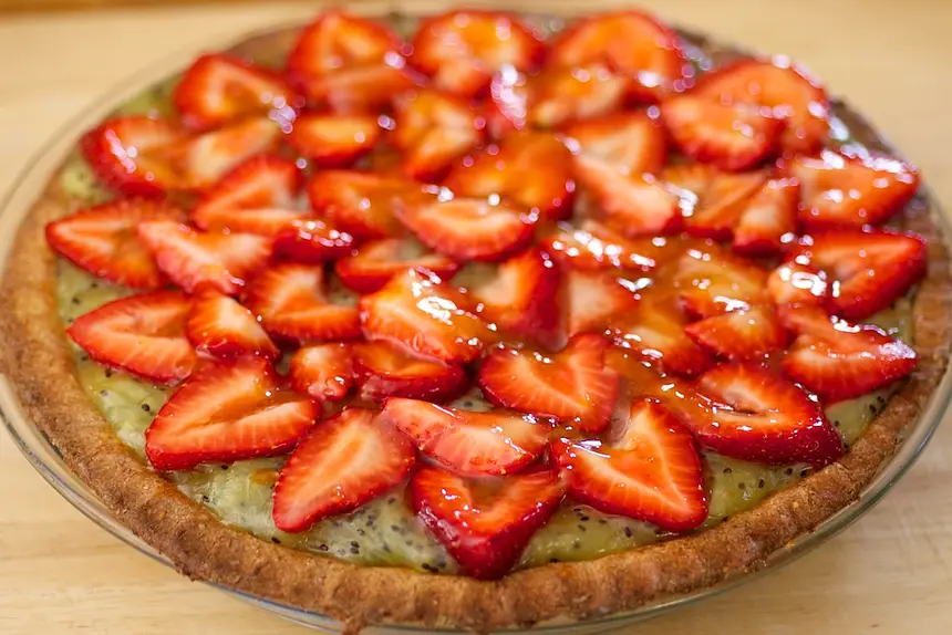 Arrange remaining strawberry slices 