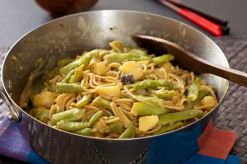 Chinese Broad Bean & Potato Stir-Fry with Noodles 