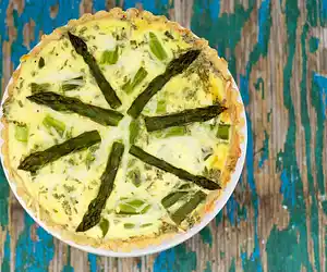 Bacon-Asparagus Quiche