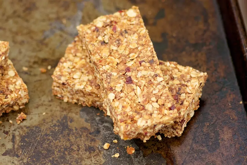 Almond, Peanut Butter & Dried Fruits Granola Bars