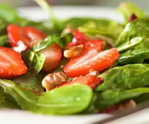 Baby Spinach & Strawberry Salad with Maple Dressing
