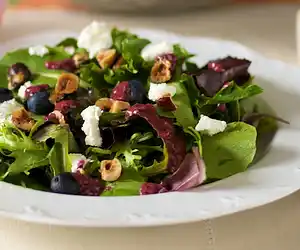 Blueberry Hazelnut Salad with Balsamic Berry Vinaigrette