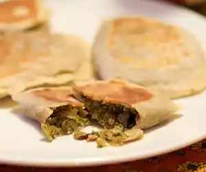 Chinese Stuffed Pancake (????)