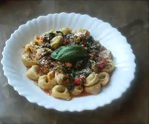 Tortellini & Spinach Stew
