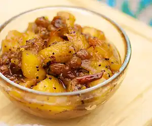 Aam Chutney (Pineapple-Chile Chutney)