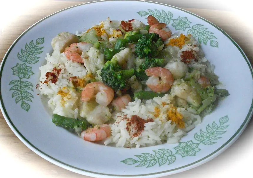 Shrimp & Fish with Green Vegetables in Orange Sauce