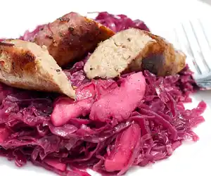 Octoberfest Braised Red Cabbage with Bratwurst