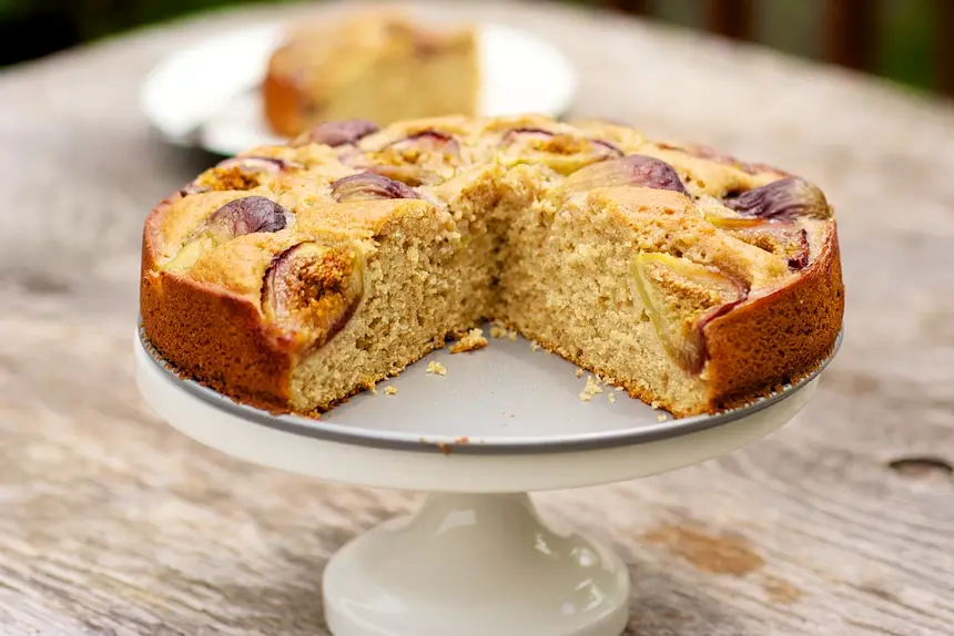 Fresh Fig Cake
