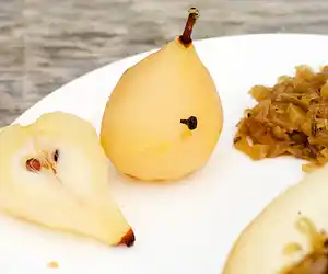 Spiced Pickled Pears