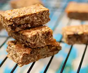 Almond Granola Bars