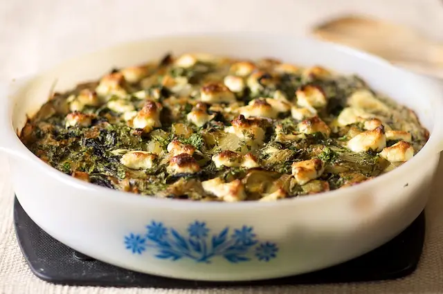 Crustless Swiss Chard, Leek & Herb Quiche 