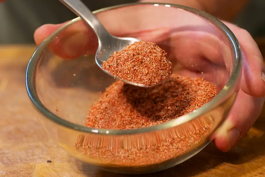 In a small bowl, thoroughly combine all the spices. 