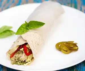 Pesto Chicken & Pepper Wraps