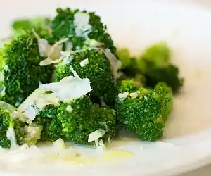 15 Minute Broccoli Italian Style
