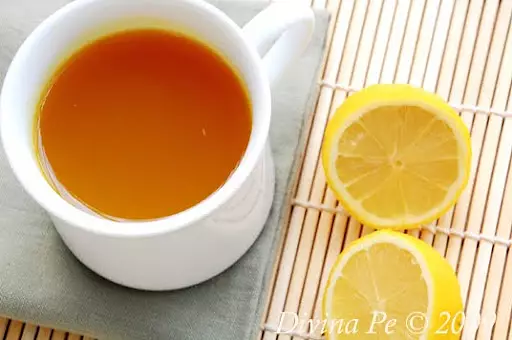 Turmeric, Ginger & Lemon Tonic Tea